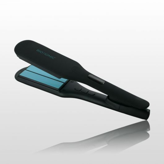Bio Ionic One Pass 1.5 Inch Nano Ceramic Straightening Iron - The Ultimate Hair Styling Solution
